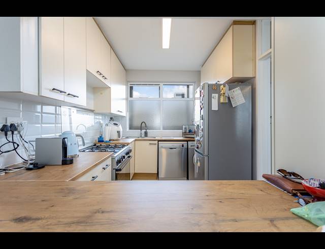 2 BEDROOM APARTMENT FOR SALE IN WYNBERG UPPER